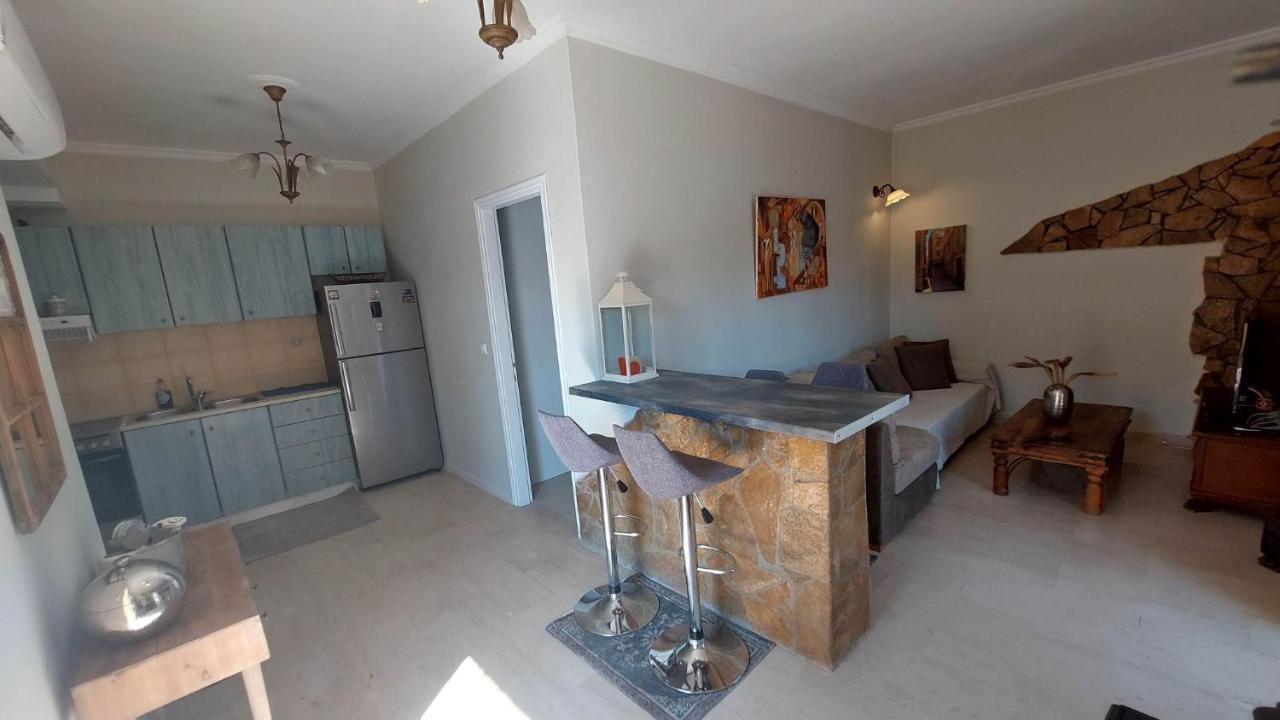 Alex Apartment Perama  Dış mekan fotoğraf