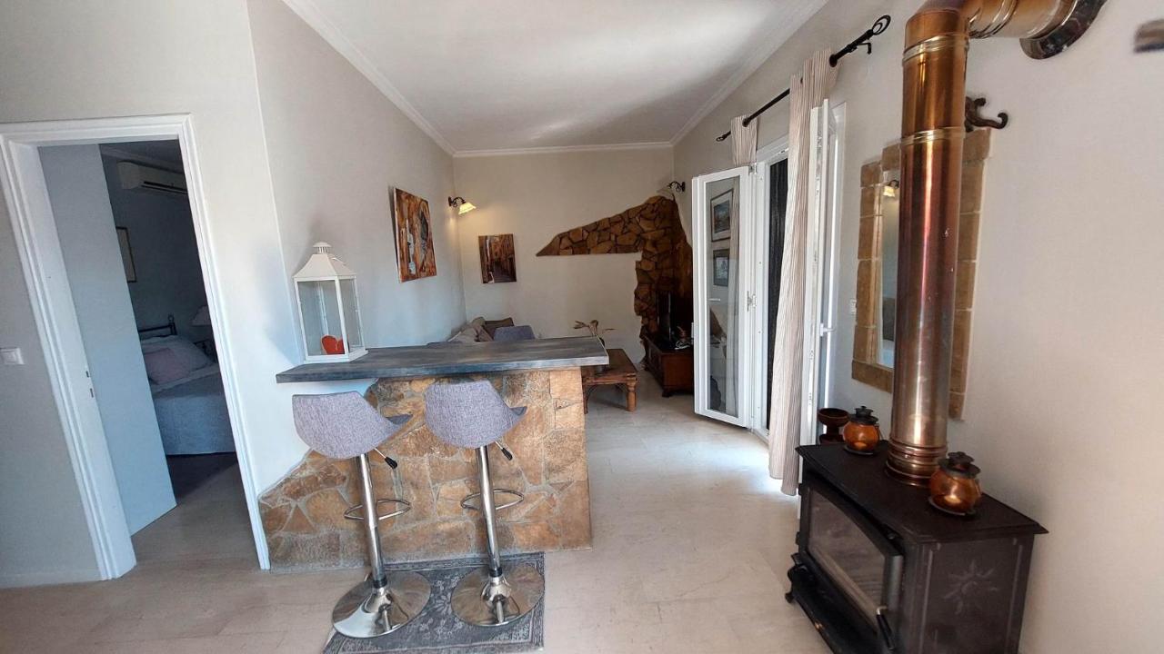 Alex Apartment Perama  Dış mekan fotoğraf